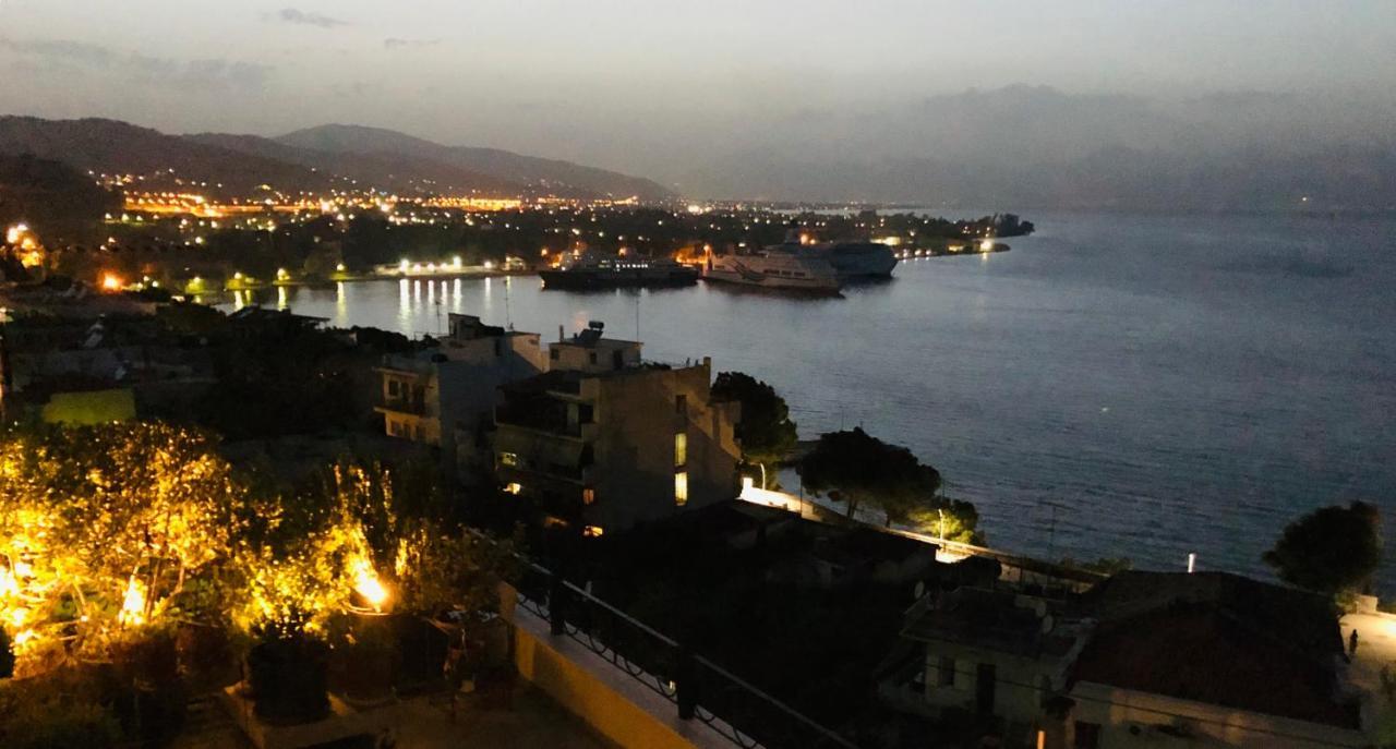 Gianna'S Apartment Central Aigio Cozy And Shining Bagian luar foto