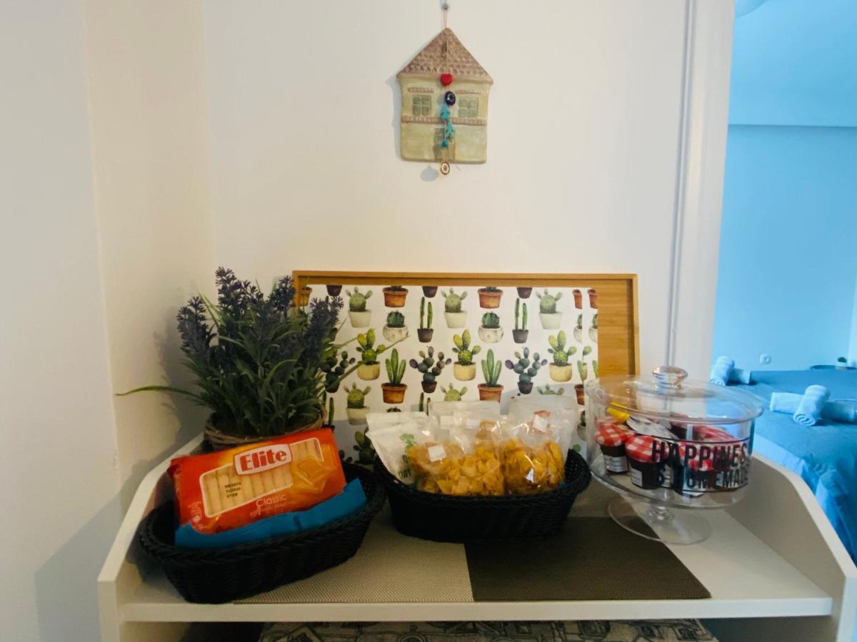 Gianna'S Apartment Central Aigio Cozy And Shining Bagian luar foto