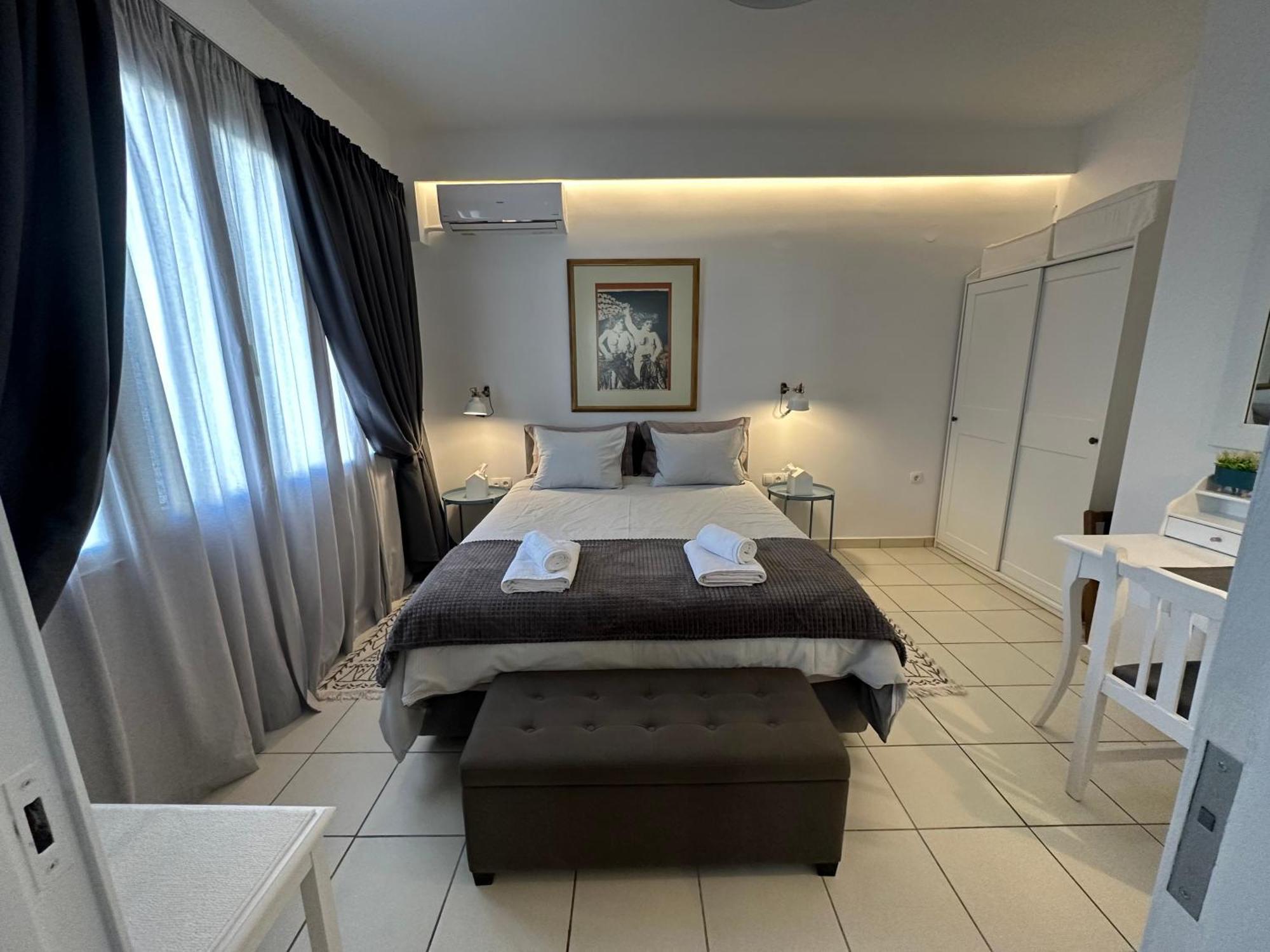 Gianna'S Apartment Central Aigio Cozy And Shining Bagian luar foto